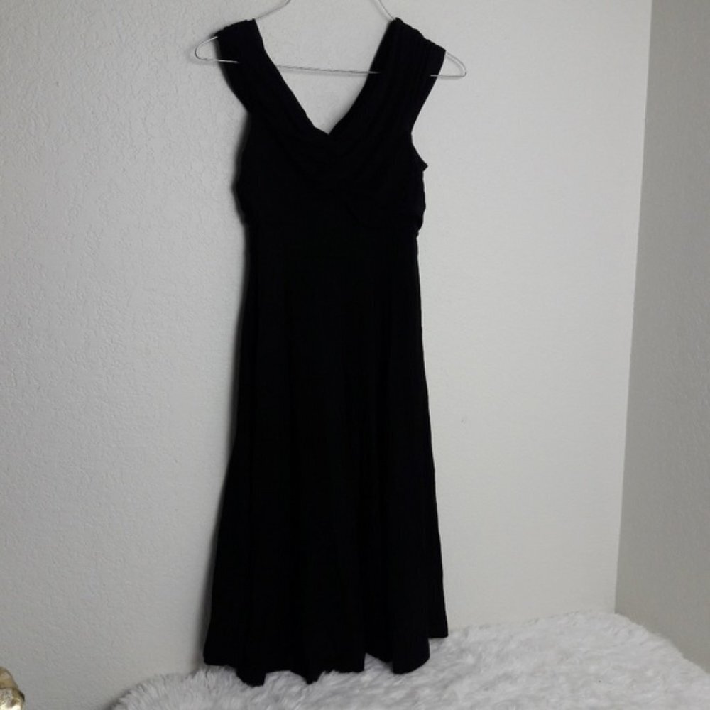 Asos SZ 4 Petite Black Maternity Dress NEW‎ Viscose